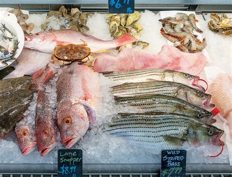 Boston seafood market - Jun 20, 2023 · Boston Public Market, 100 Hanover St., Downtown Boston, 857-930-4831, redsbest.com. First published in the print edition of the June 2023 issue with the headline “Seafood Spectacular.” Read ... 